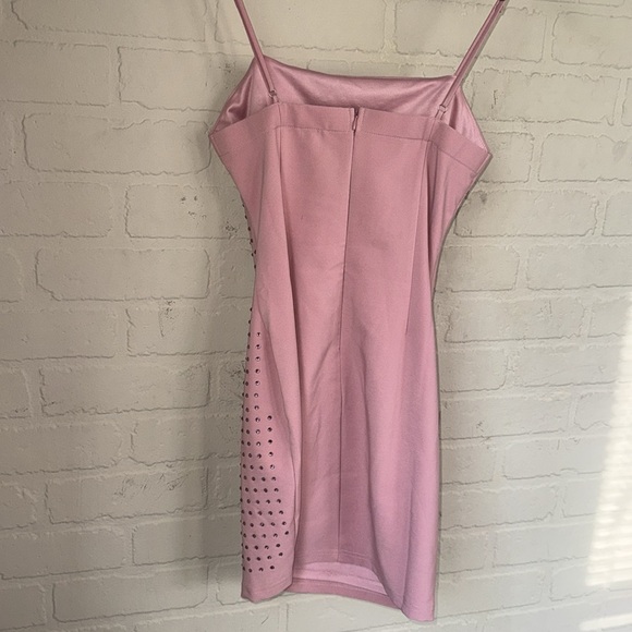 Windsor dress Elegant Pink Studded pink rhinestone embellishment small - Picture 4 of 4